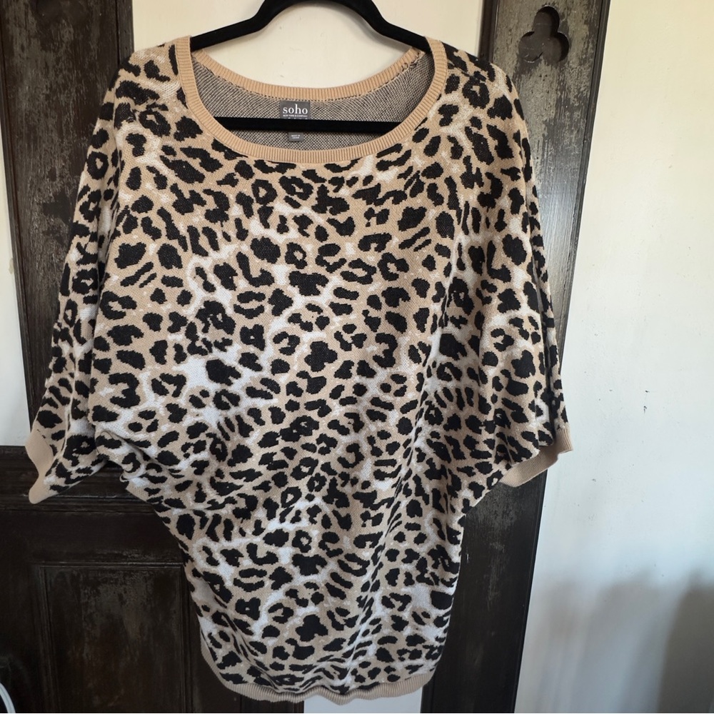 New York & Company Soho Women's Leopard Print Sweater - Black and Tan XL